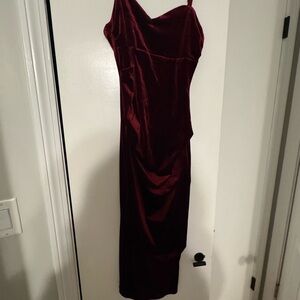 Lulu's Strapless Burgundy Velvet Dress